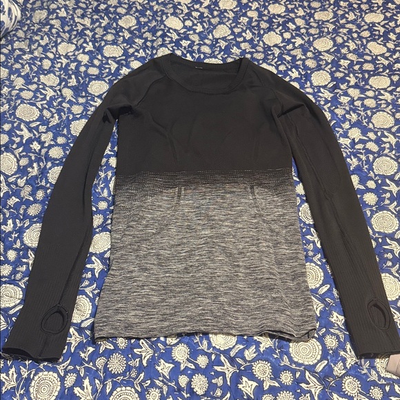 Lululemon Athletica Black and Gray Long Sleeve Shirt - Picture 1 of 3
